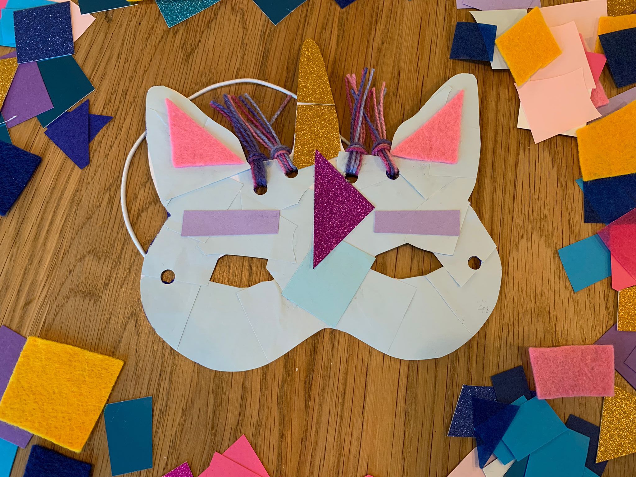 En autonomie parentalité à Lille : Masque de Licorne (2-5 ans)