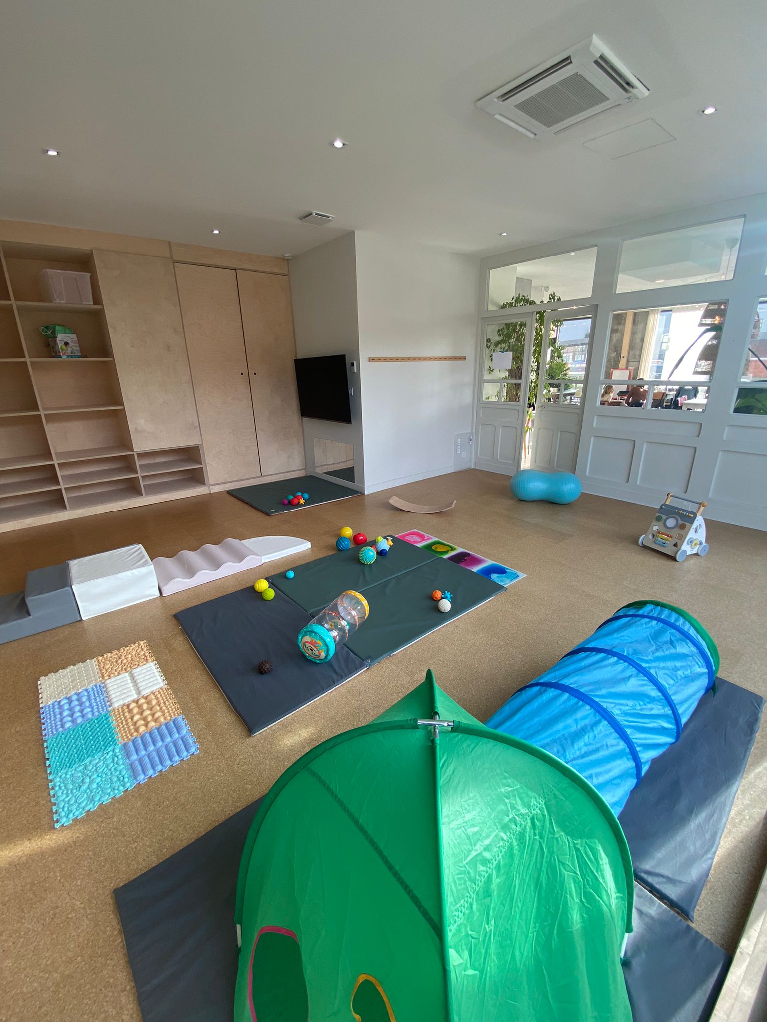 En autonomie parentalité à Lille :  Motricité libre (6 - 12 mois)